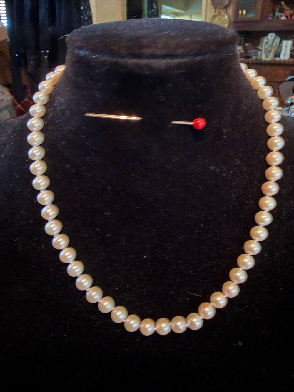 Gorgeous 16”Cultured Pearl Choker